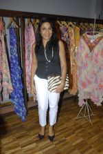 at Kavita Bhartia_s metalwork launch and Divya Mohta_s resort wear collection in Ogaan on 20th Dec 2011 (29).JPG